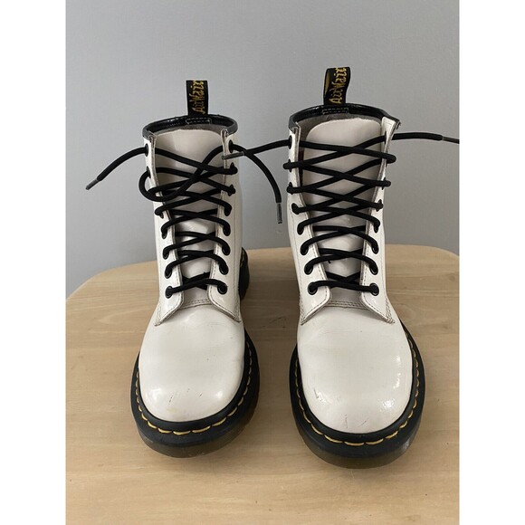 Dr Martens Boots Smooth White Patent Leather Pascal Womens 6 AirWair Docs 1460 - Picture 2 of 13